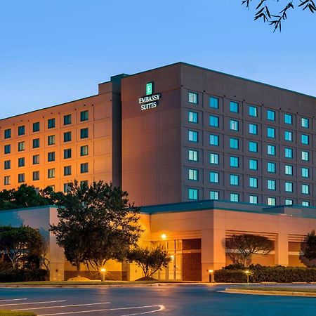 קרי Embassy Suites By Hilton Raleigh Durham Research Triangle מראה חיצוני תמונה